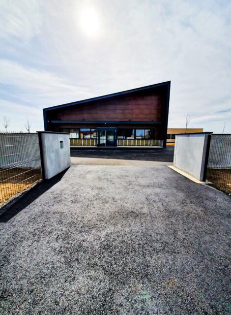 Dessus de mur tête de poteau couvertine aluminium en continu Toulouse Royalu