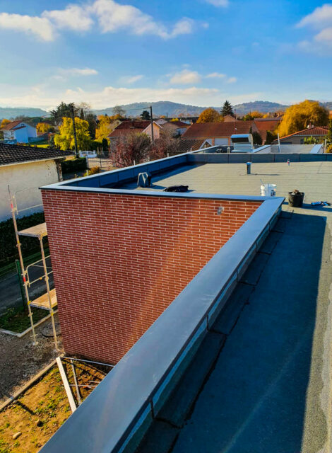 Dessus de mur de toiture en continu couvertine aluminium Toulouse Royalu