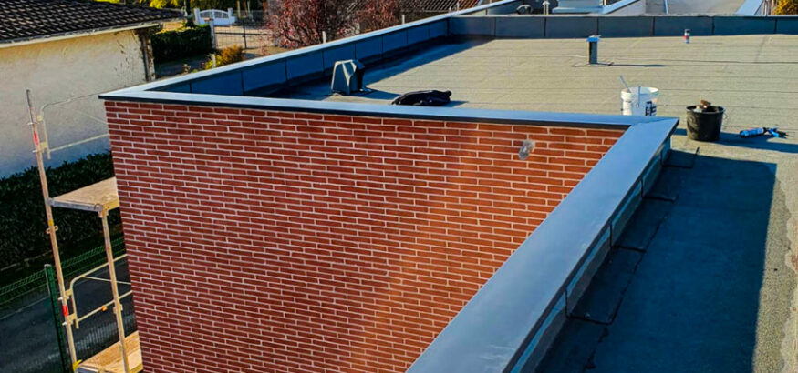 Dessus de mur de toiture en continu couvertine aluminium Toulouse Royalu